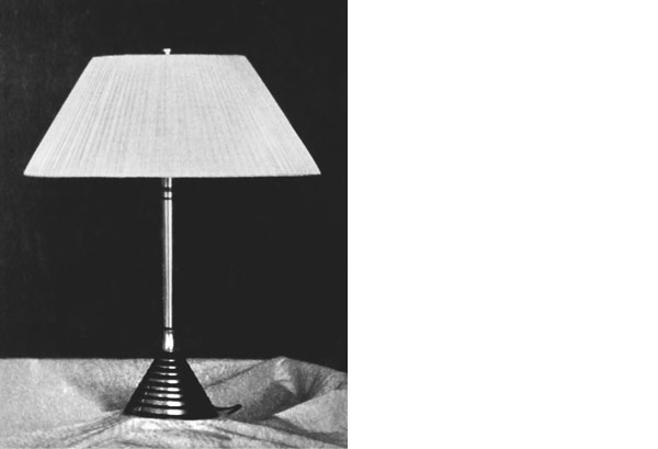 WMF Leuchte von Fritz August Breuhaus de Groot. Artikelnummer 495-1035-s.