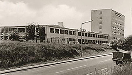 Doria-Werk, Industriestra&szlig;e 1, Stadeln