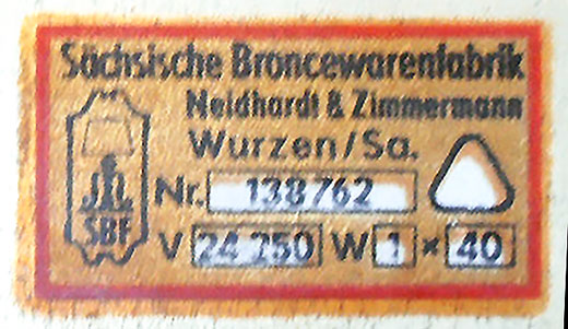 Aufkleber „Sächsische Broncewarenfabrik Neidhardt & Zimmermann“ für Leuchte Nr. 138762